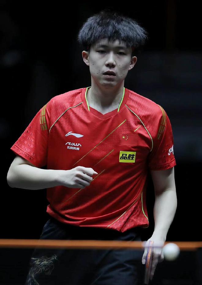 年轻锋线 年轻锋线