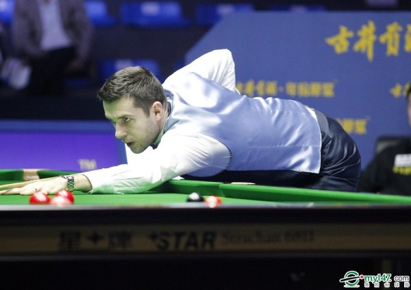 中熠熠生辉 中熠熠生辉