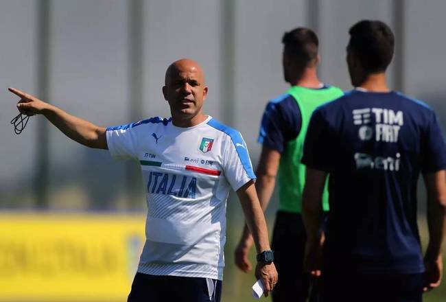 然令人钦佩 然令人钦佩